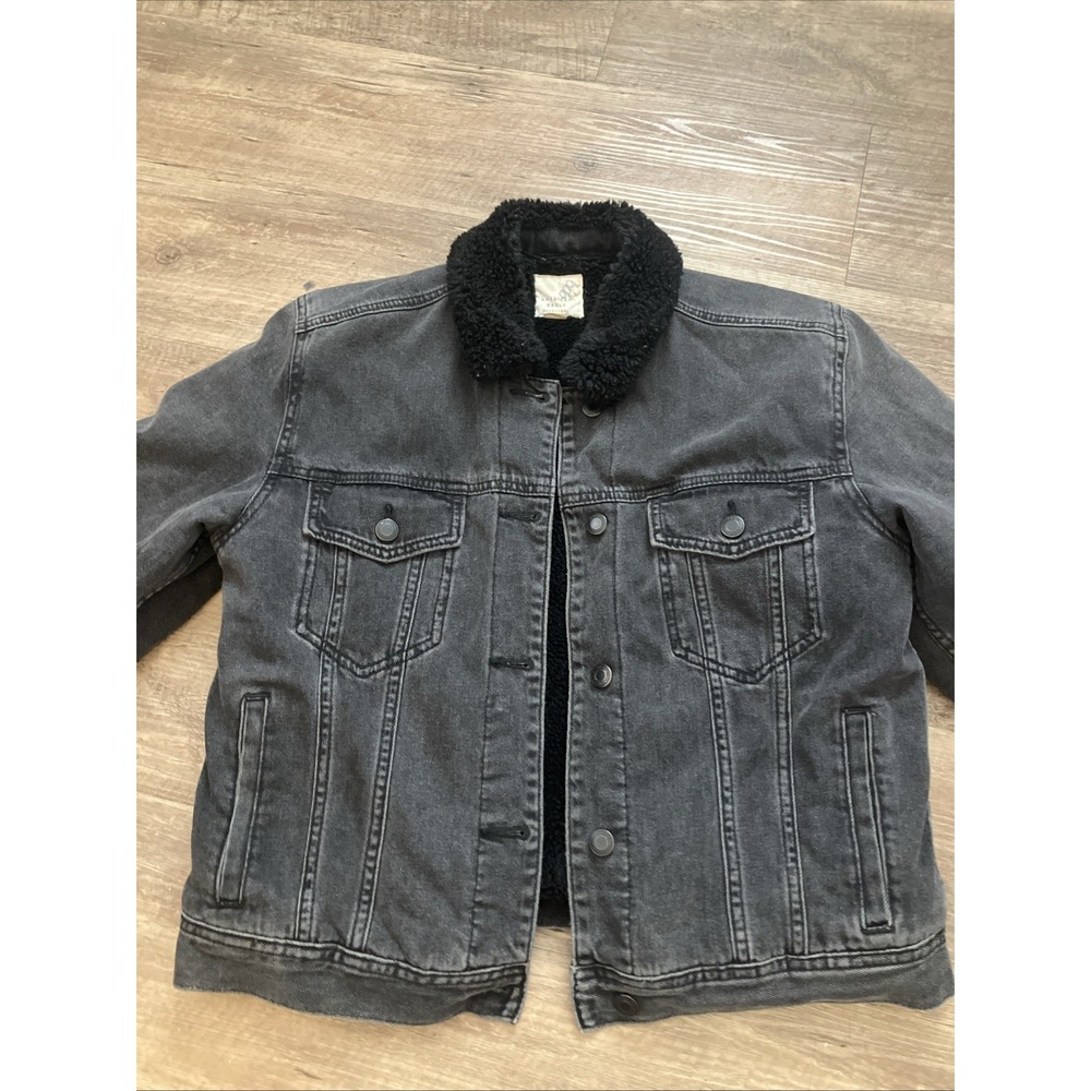 American Eagle Outfitters Faux Fur Black Denim Jacket Women's Large‎